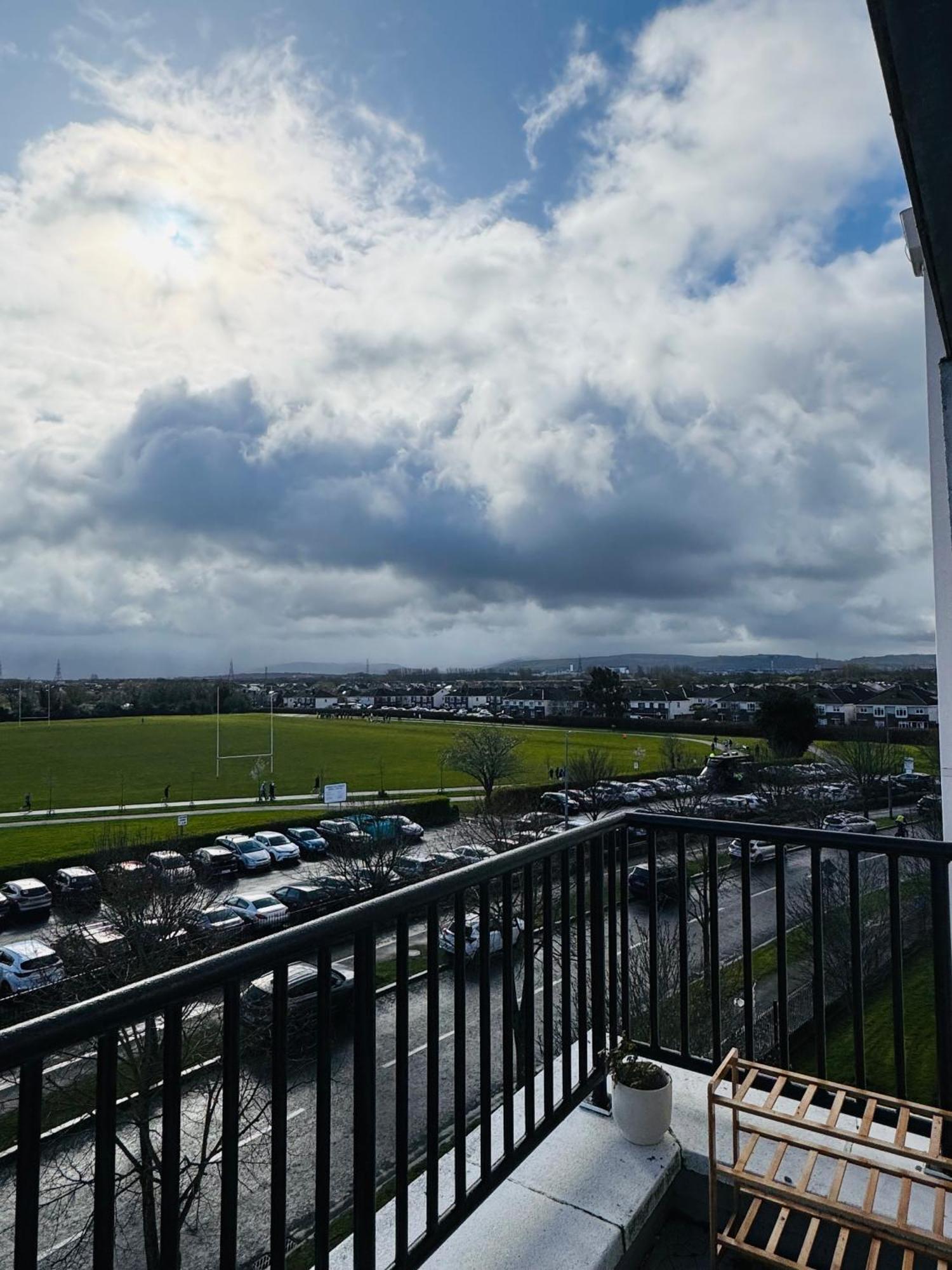 Finnstown Hall- Private In Shared With The Host Privatunterkunft Dublin